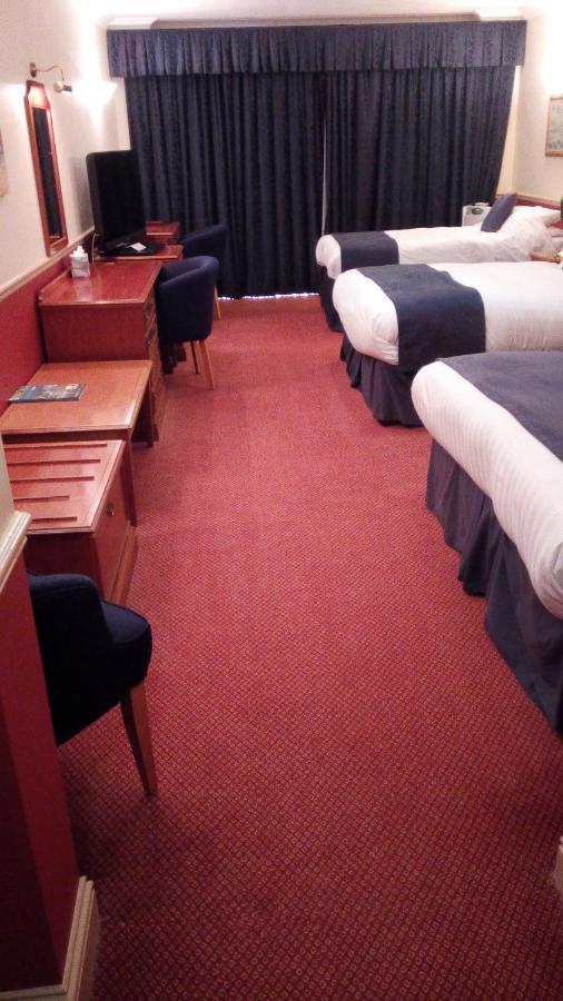 טנטרדן London Beach Country Hotel & Golf Club מראה חיצוני תמונה