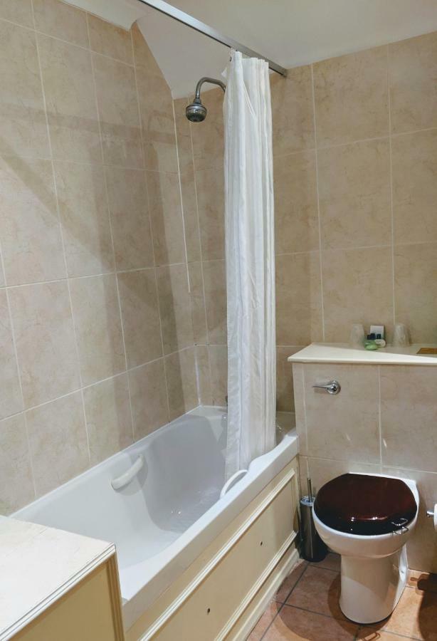 טנטרדן London Beach Country Hotel & Golf Club מראה חיצוני תמונה